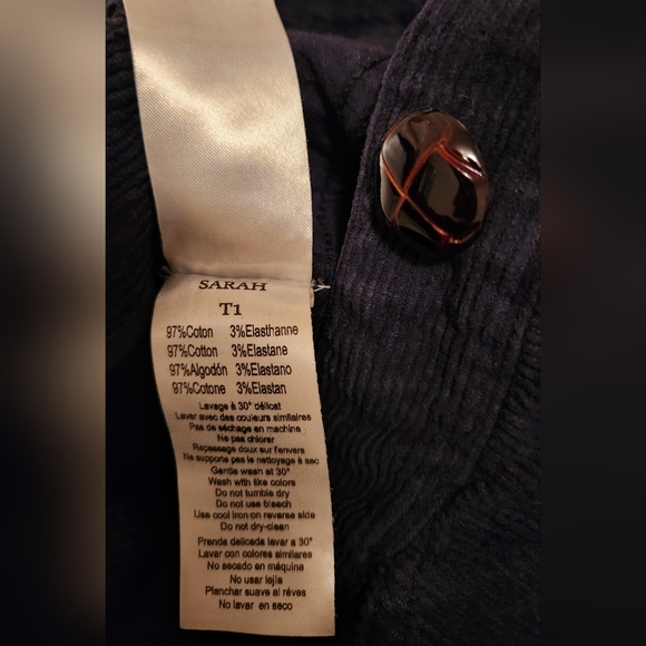 Navy mini skirt from Des Petits Hauts. - Picture 8 of 10